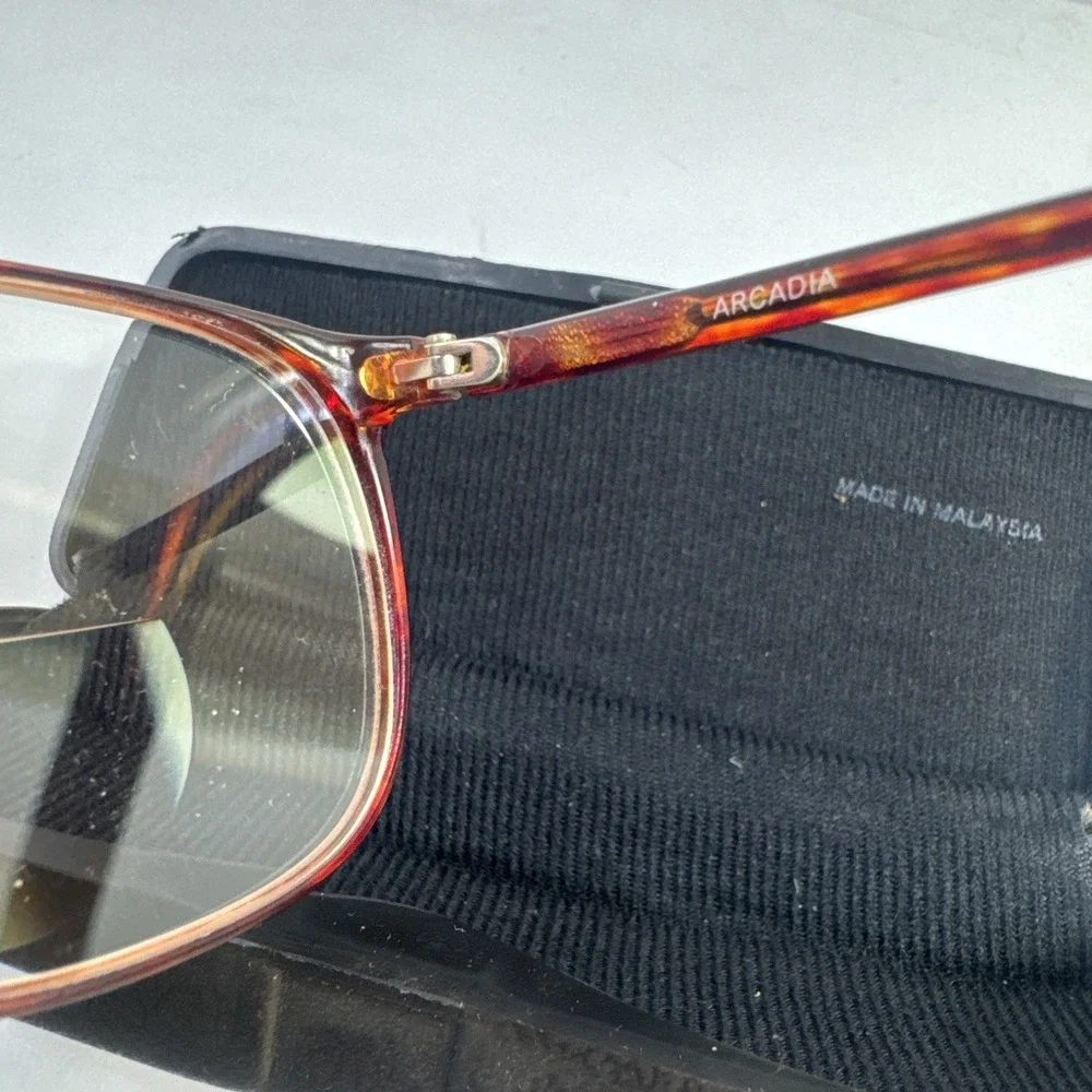 Vintage ARCADIA Eyeglasses‎ Frames ONLY 52-18 140MM Amber W/ Hard Case